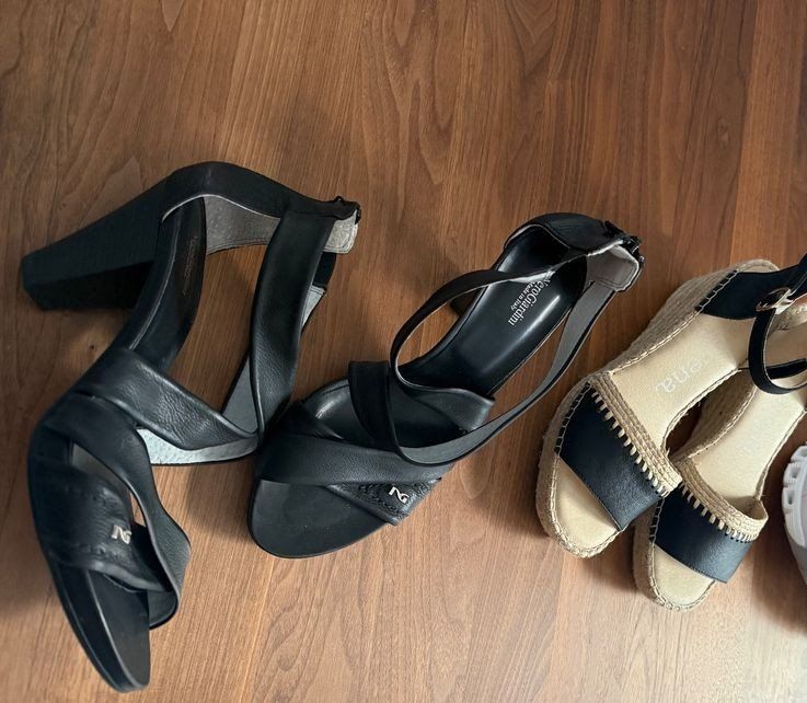 On Damenschuhe: Lot de 2 paires, taille 38 et petit 39 – Gebraucht aus Colombier NE von Dne74