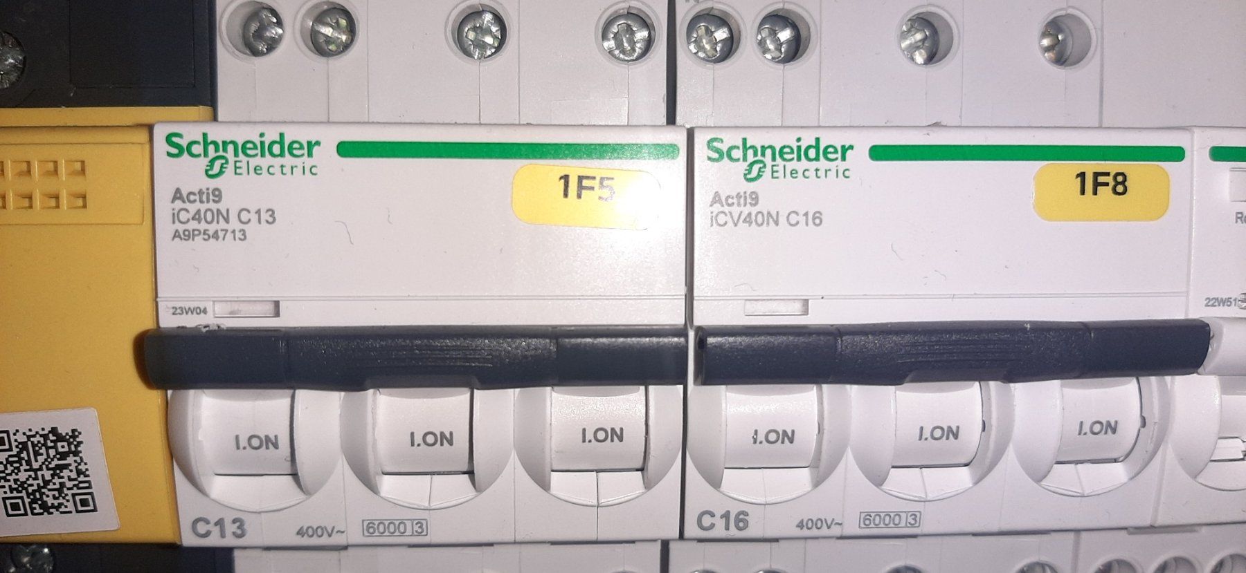 Componenti elettronici: Enphase Steuerungskasten – Usato da Götighofen venduto da ThomasM011 3
