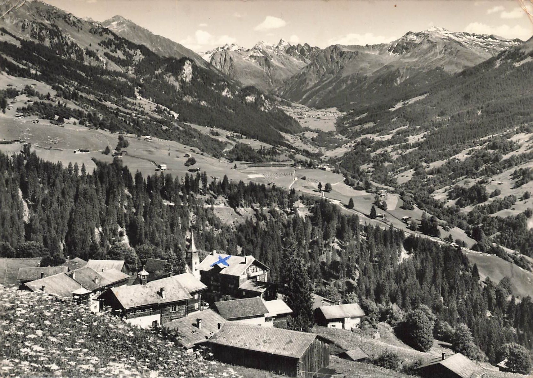 Cartoline postali: Pany GR Dorf mit Talblick Prättigau G – Usato da Biasca venduto da Blenio71