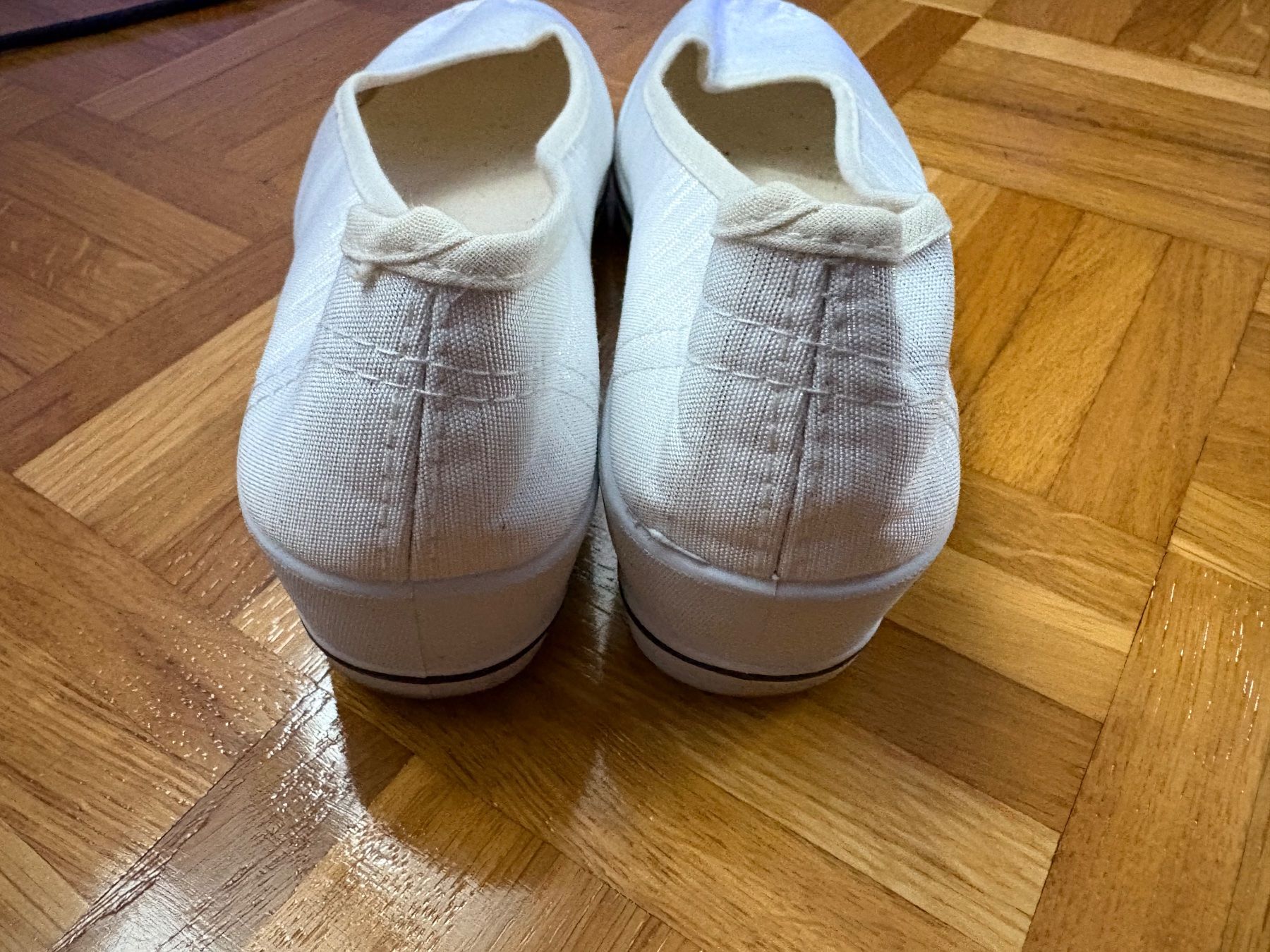 Scarpe da donna: ENPLUS Sommerliche Damen Halbschuhe Gr.40 – Nuovo (secondo la descrizione) da Genève venduto da sunandwind 2