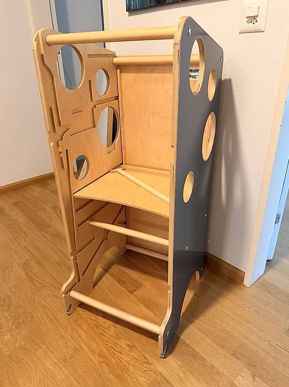 Hochstühle: Lernturm für Kinder – Gebraucht aus Dornach von y.saras 1