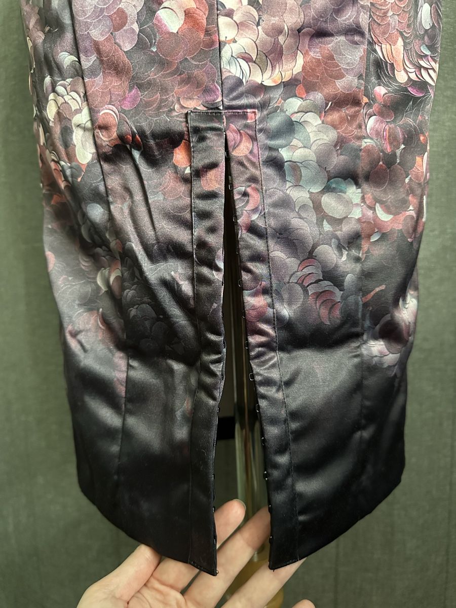 Guess Vestiti: Einzigartiges Kleid – Usato da Uitikon Waldegg venduto da MGC 4