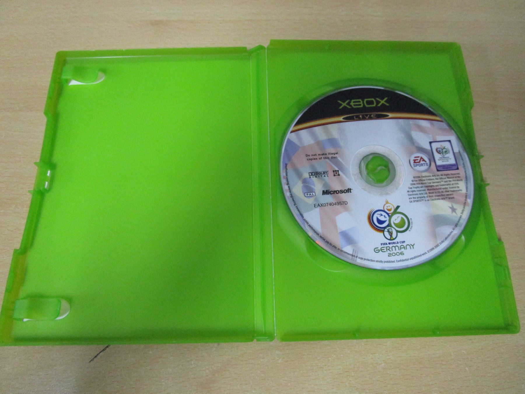 Microsoft Giochi: FIFA World Cup Germany 2006 Microsoft Xbox XBOX – Usato da Goldau venduto da agestuffer 2