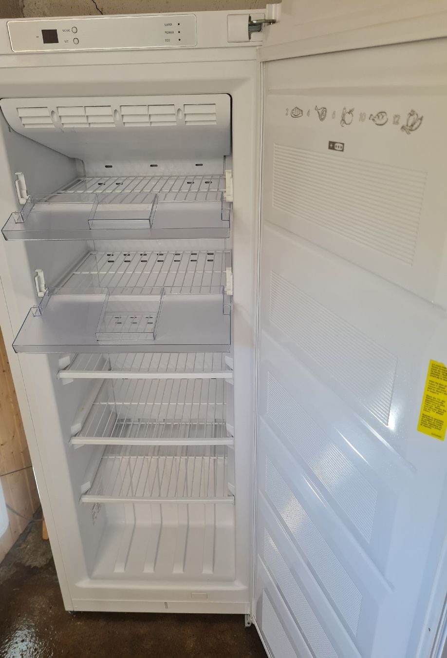 Congelatori: Vestfrost NoFrost Gefrierschrank A++ | 155 cm – Usato da Bäretswil venduto da Rio. 4