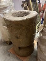 Alte Holzsäule Mörser | LIQUIDATIONSVERKAUF