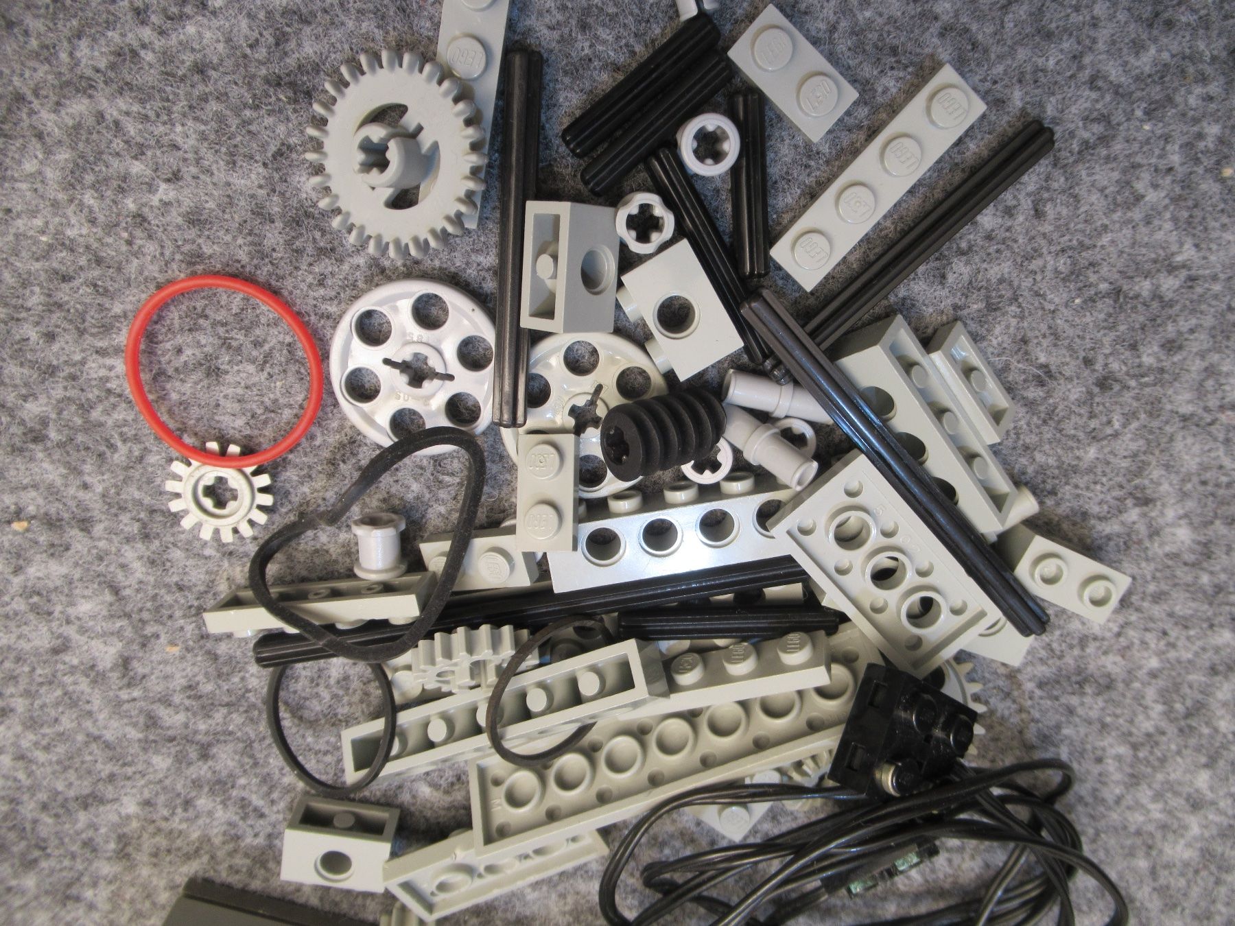 Lego Baukästen: Lego Motor Set 9 Volt Nr. 8720 LEGO Technic: Supplemental: – Gebraucht aus Obergösgen von cairn 3