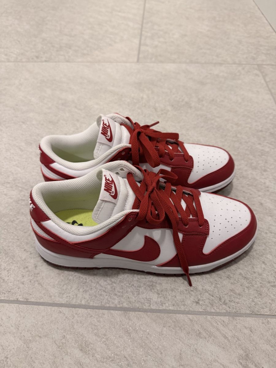 Nike Chaussures hommes: Nike – D'occasion à Dulliken par swi_rb6g