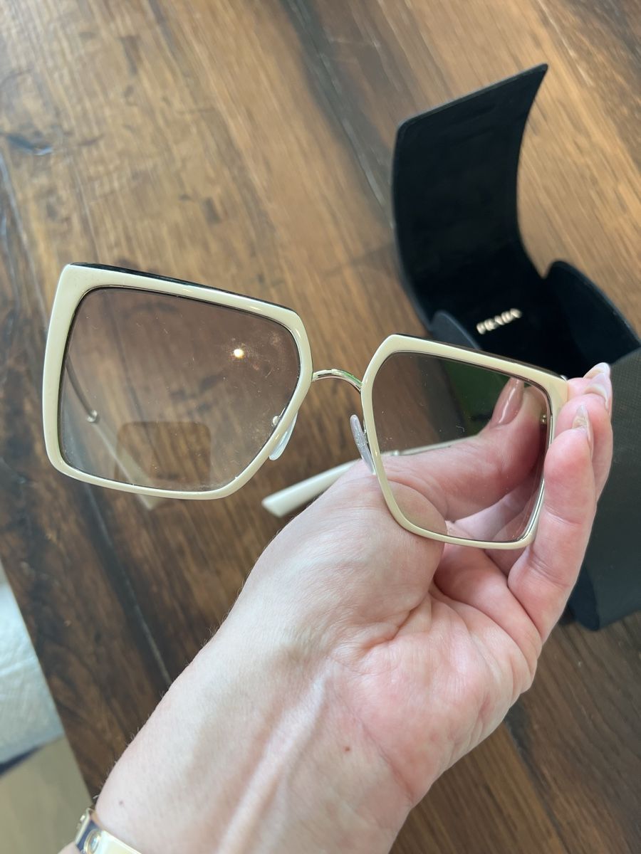 Prada Occhiali & Lenti: Prada Sonnenbrille wie neu – Nuovo (secondo la descrizione) da Meilen venduto da Dievondort 3