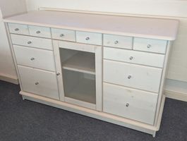 Sideboard mit viel Stauraum, Kiefer massiv, unbenutzt !