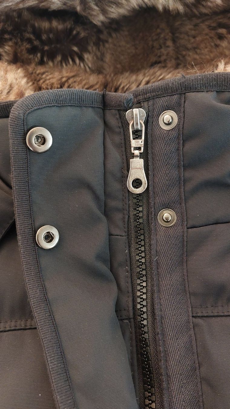 Esprit Giacche: Esprit Winterjacke – Usato da Spiez venduto da Martebar 3