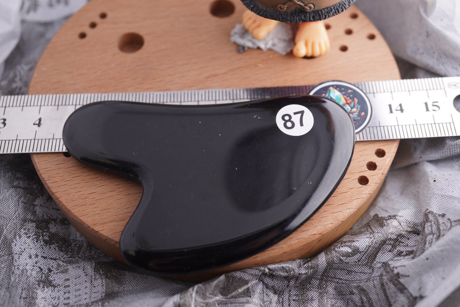 Mineralien & Heilsteine: Gua Sha Massage-Stein  Obsidian    ab 1.- – Neu und originalverpackt aus Eschenbach SG von topstone 2