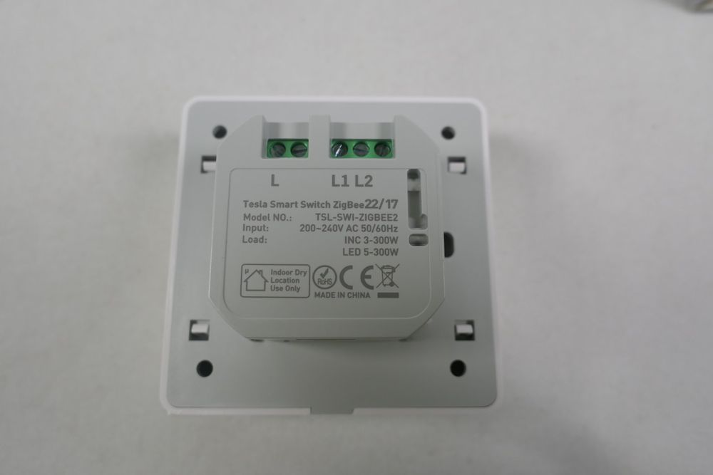 Tesla Smart Switch Dual ZigBee 4
