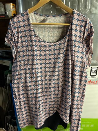 Damen T Shirt Gr. 46