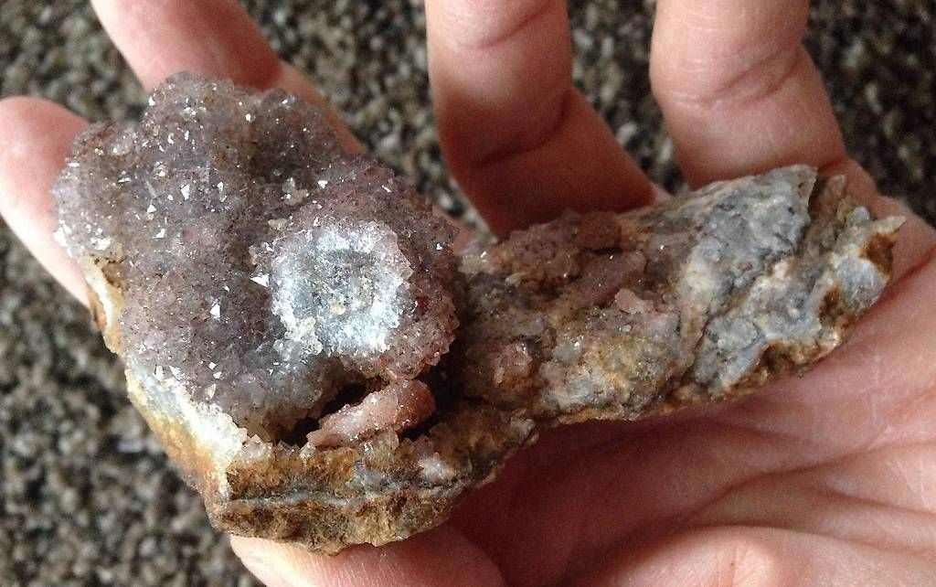 Minerali & Pietre curative: améthyste du maroc – Usato da Vevey venduto da zabounetta 2