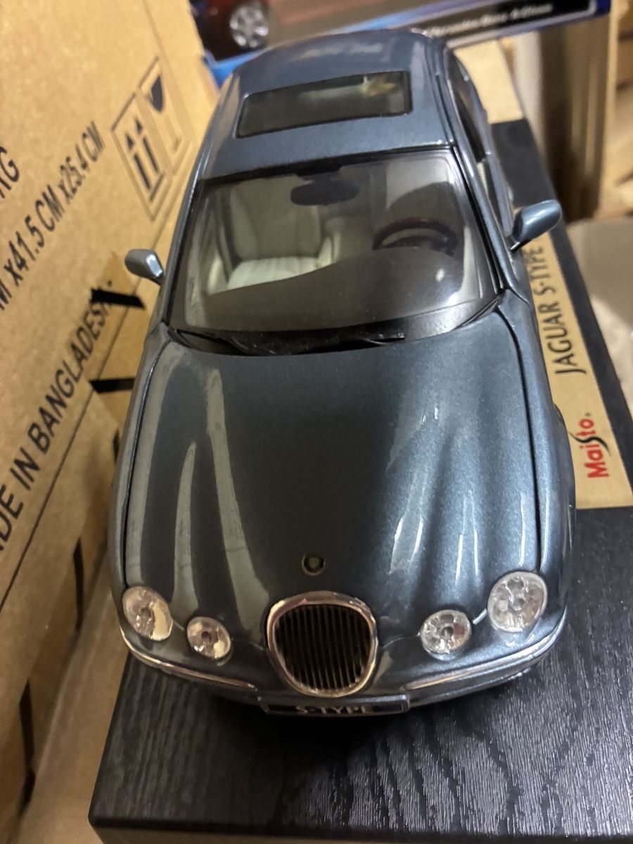 Maisto Modellini d'auto: Maisto Jaguar S-Type 1:18 1999 – Usato da Wattenwil venduto da Jasa79 3