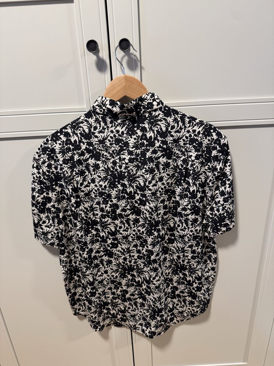 Saint Laurent Hemden: Saint Laurent Kurzarmhemd – Neu (gemäss Beschreibung) aus Reinach BL von Nushka89 1