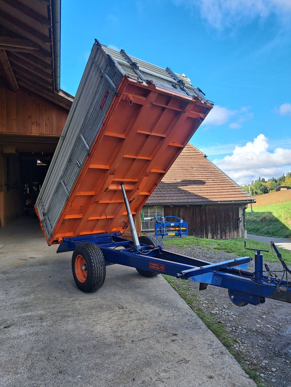 Kipper: Tanner 3 Seiten Kipper 8T – Gebraucht aus Utzenstorf von wuuzservice 5