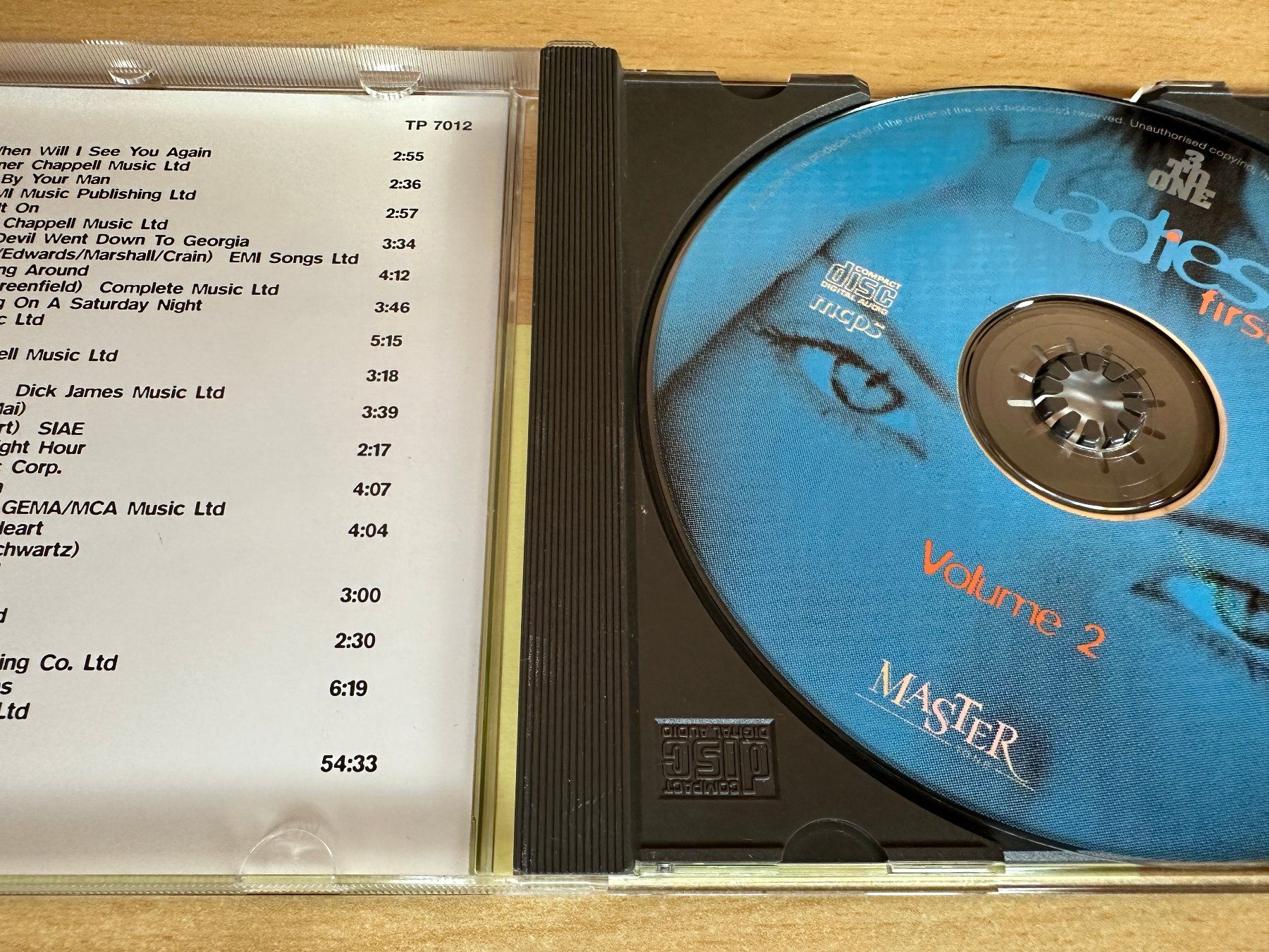 CD: Various – Ladies First Volume 2 – Usato da Rikon im Tösstal venduto da Alpenmutz 2