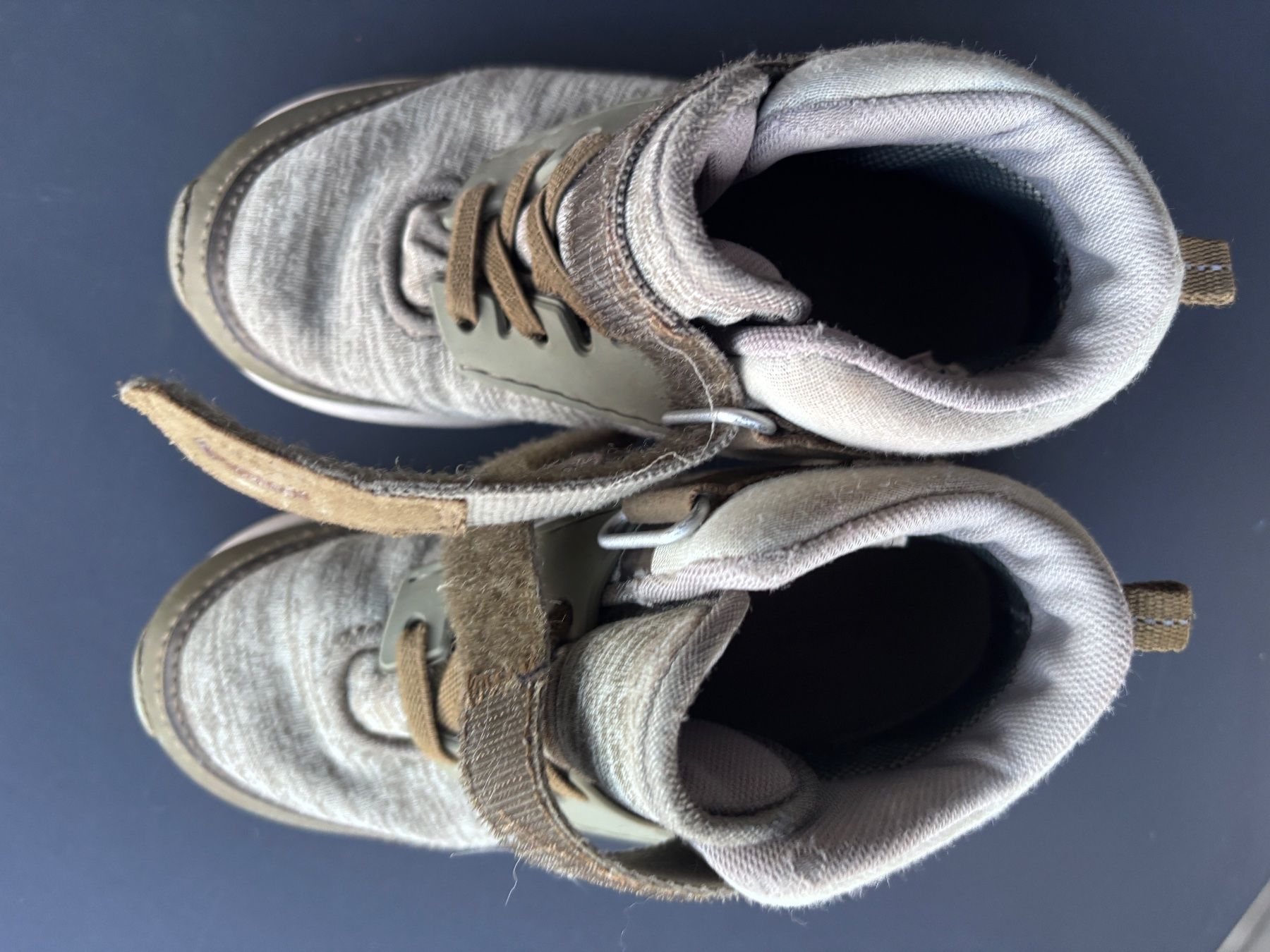 Viking Scarpe per ragazzi: Viking Kinder Schuhe, Grösse 27 – Usato da Brugg AG venduto da tsannen 2