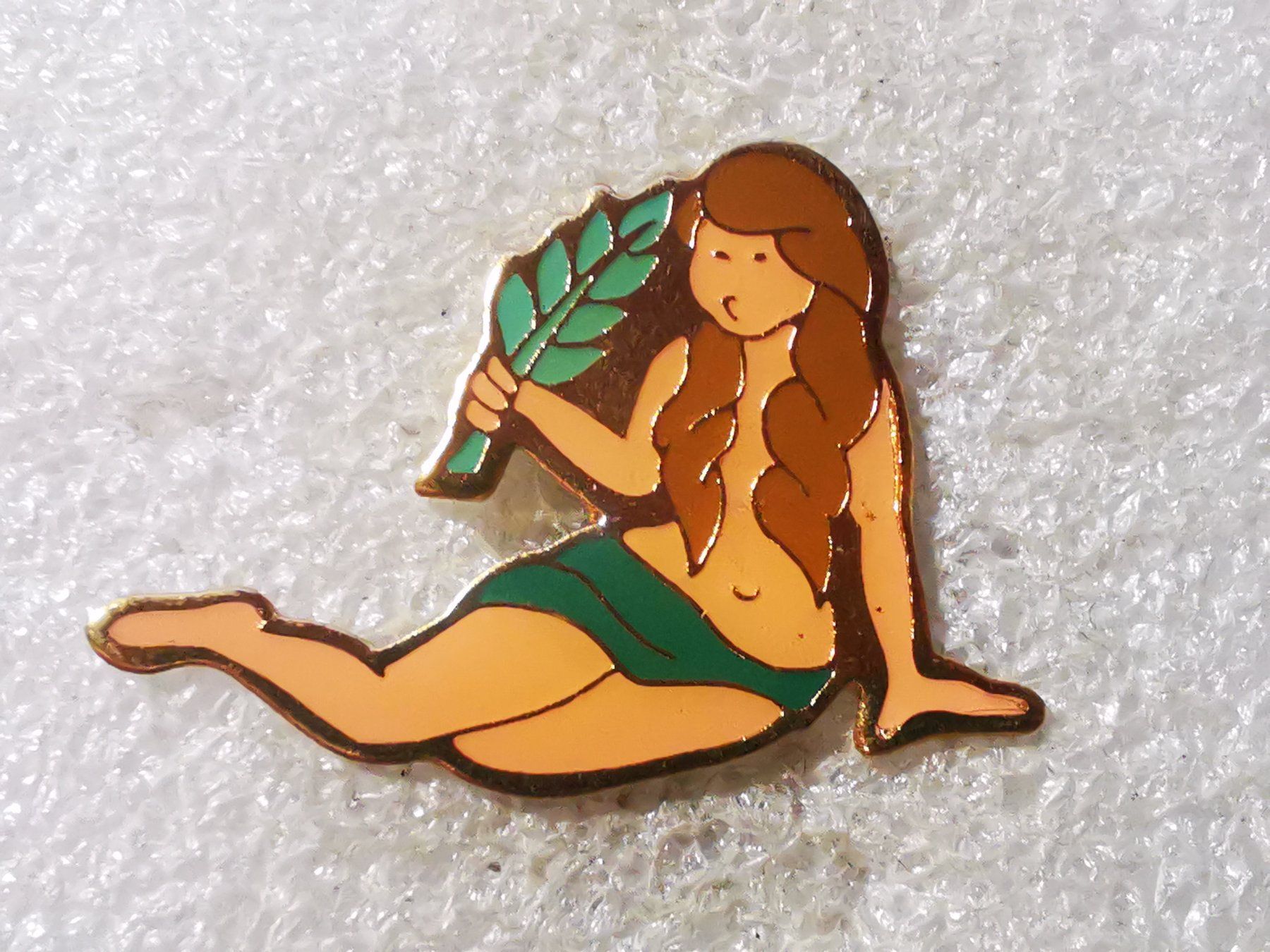 Plaketten & Abzeichen: Ansteckpin 122: Sternzeichen – Gebraucht aus Oppligen von Pin-Fall-Shop