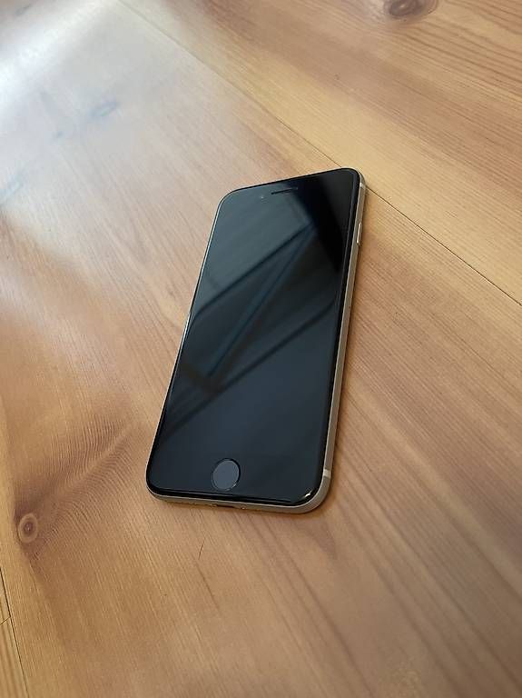 Apple Handys / Smartphones: iPhone SE 2. Gen – Gebraucht aus Schöfflisdorf von Panter51 1