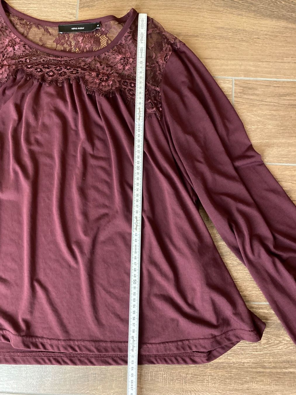 Vero Moda Camicette: Vero Moda Oberteil mit Spitze weinrot Gr. 52 – Usato da Pratteln venduto da a23_j2gs 8