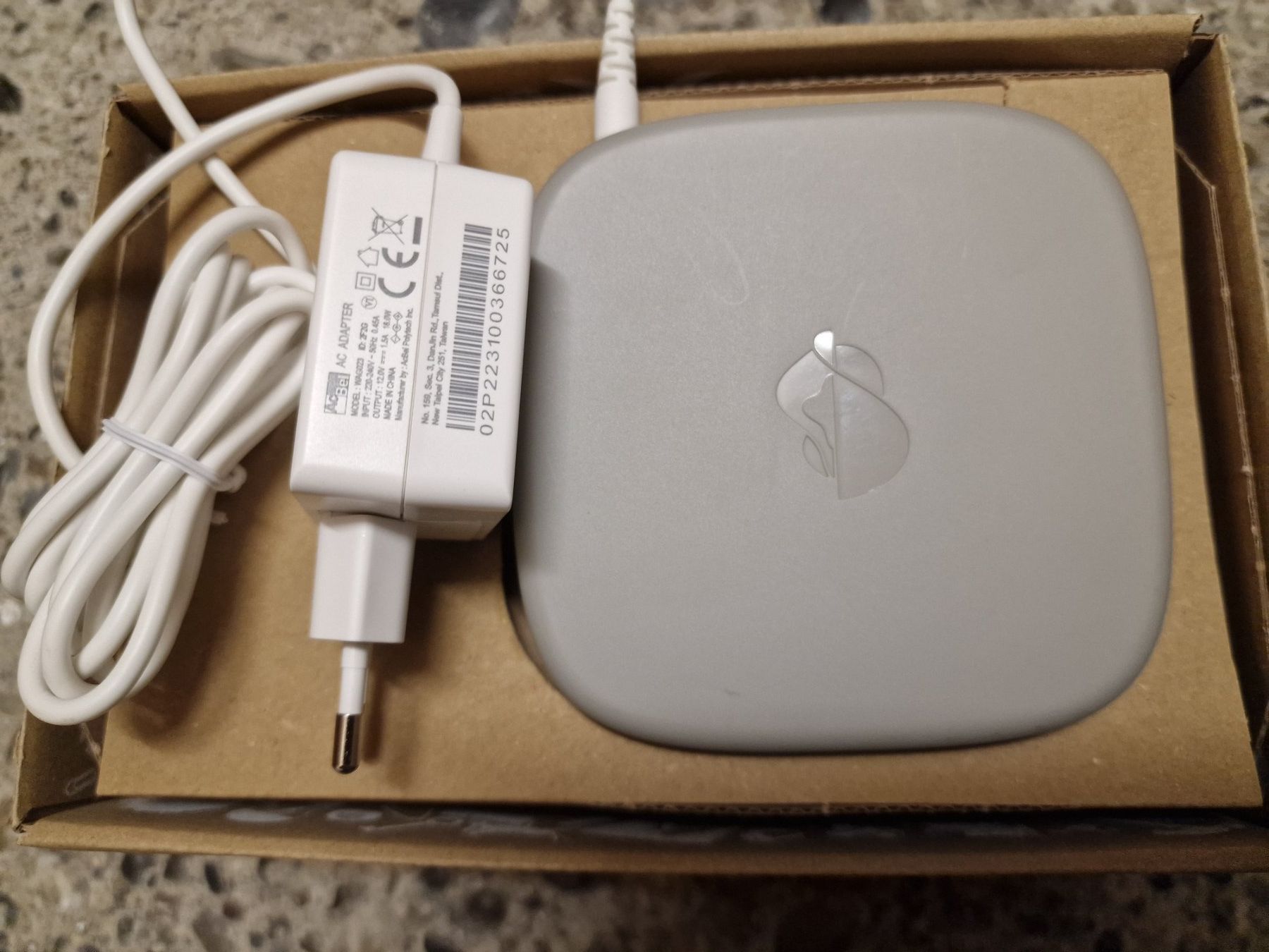 Swisscom Modems & Router: Swisscom Box 21 (IP1800) – Gebraucht aus Bern von dor_bps9 3