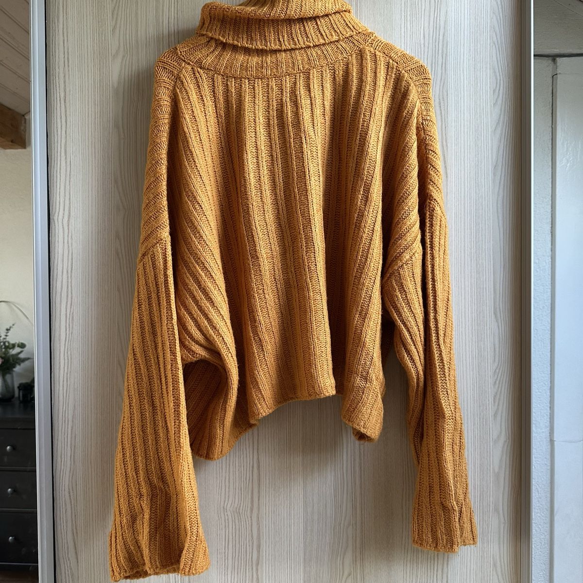 Pulls & Sweat-shirts: Rollkragenpullover Strick Gelb/Orange – D'occasion à Schönenwerd par palaceofwords 1