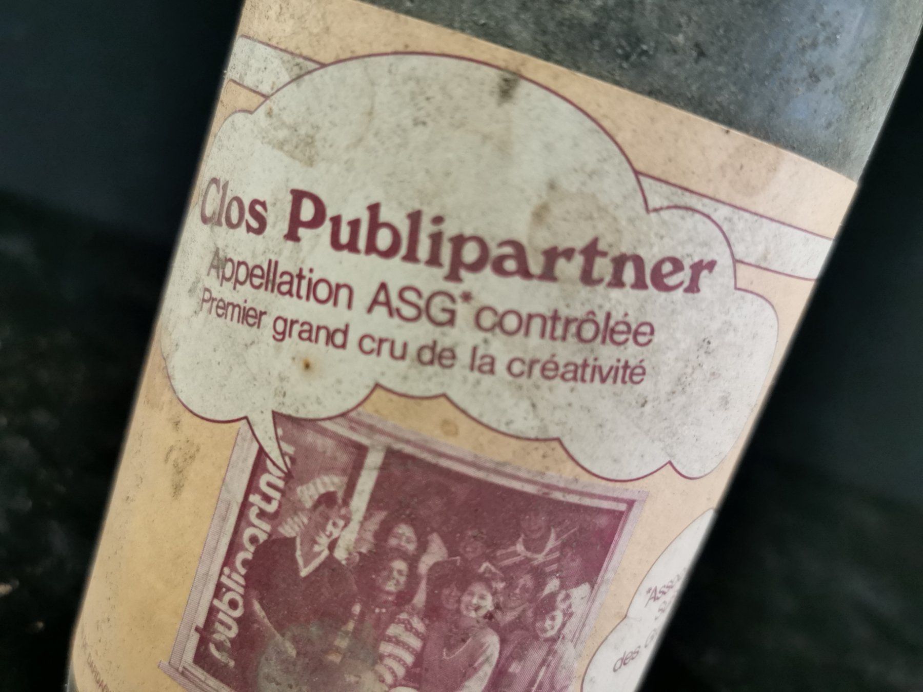 Vino: CLOS PUBLIPARTNER ASSOCIATION SUISSE DES GRAPHISTES – Usato da Genève venduto da Leboucheoreilles 4