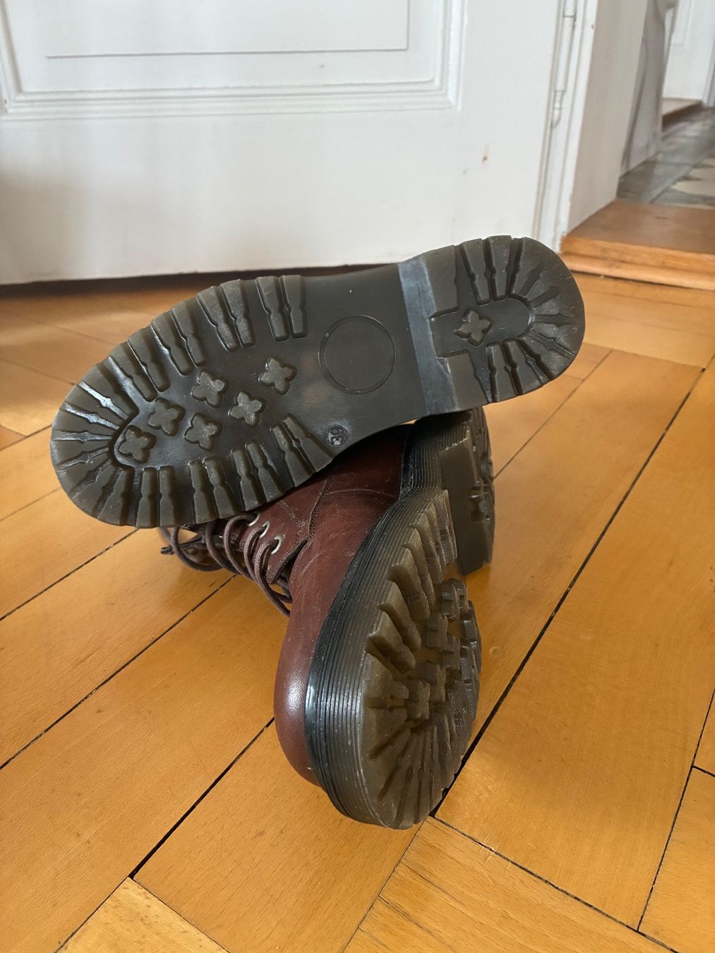 Apc Chaussures femmes: A.P.C Stiefel Gr. 39 – D'occasion à Fribourg par waves55 3