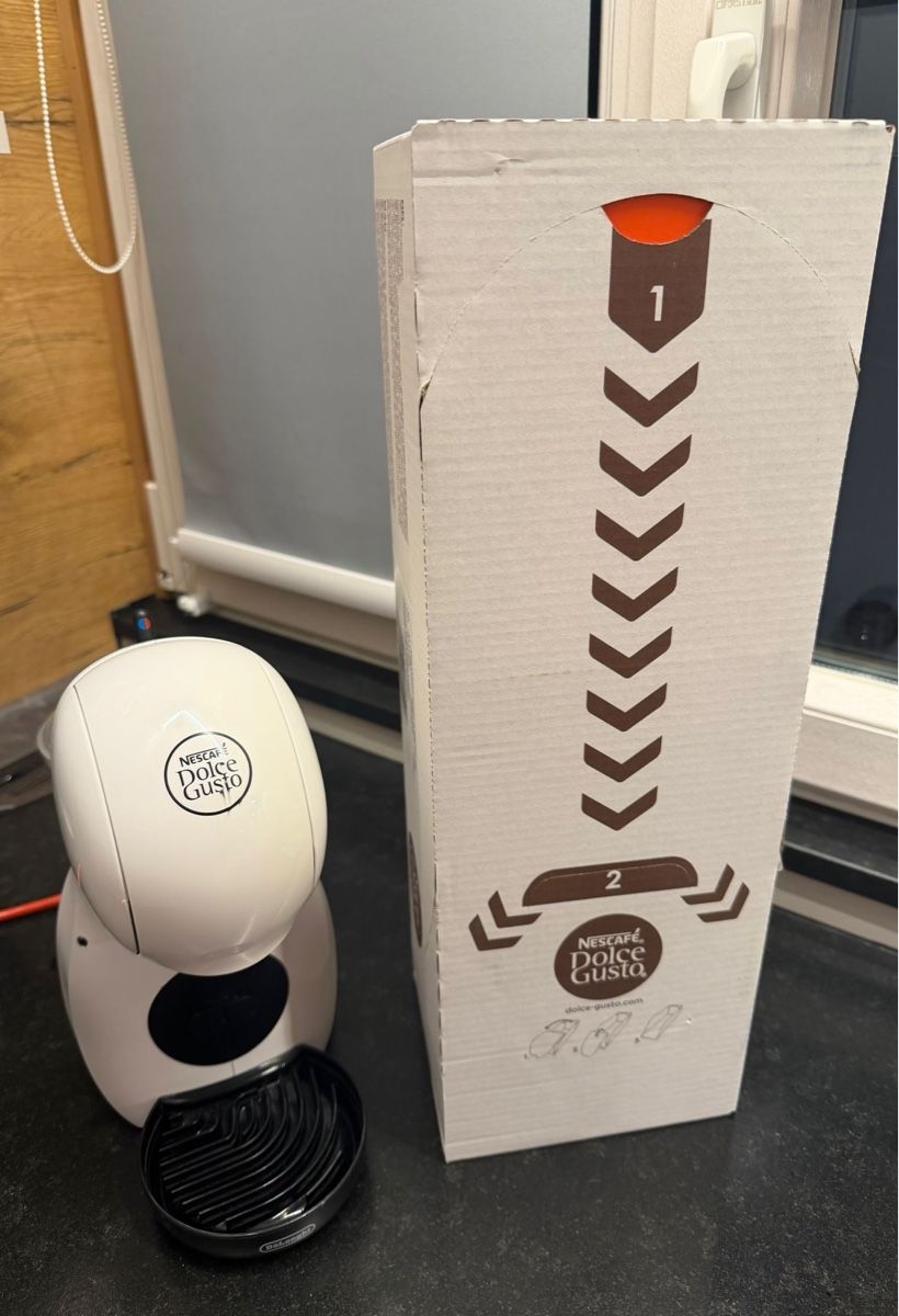 Nescafé Macchine per caffè & Macchine per espresso: Nescafé Dolce Gusto Kaffeemaschine – Usato da Affoltern am Albis venduto da smile34