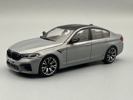 BMW M5 Competition (F90) Grau, 1/43 Solido neu OVP
