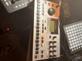 Boîte à rythmes Elektron Machinedrum SPS-IW+ bon état