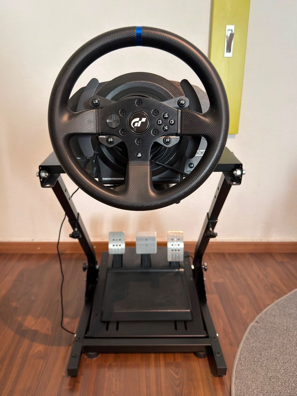 Thrustmaster Controller: Thrustmaster T300 RS GT + Pedale & VEVOR Wheel Stand – Gebraucht aus Muttenz von Juscon 3