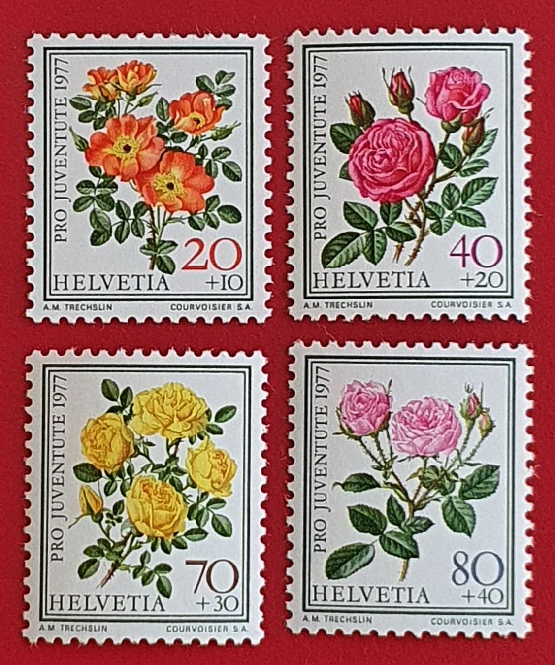 Tutti i francobolli: PRO JUVENTUTE SATZ 261 - 264 1977** POSTFRISCH – Nuovo (secondo la descrizione) da Düdingen venduto da Quartierstrasse