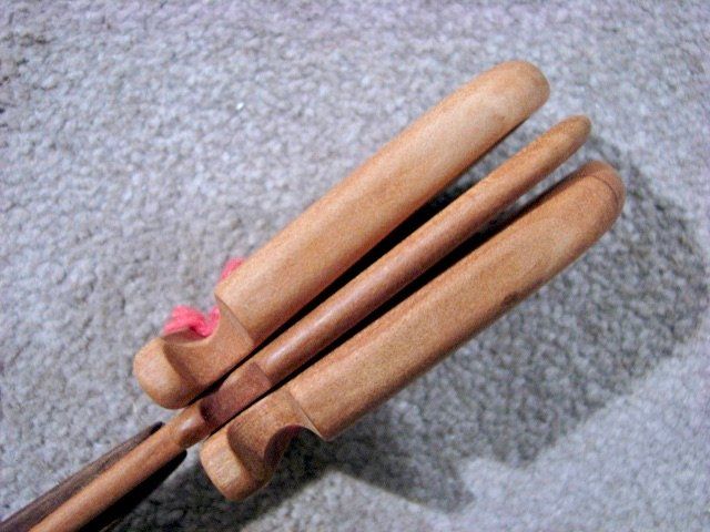 Musikinstrumente: Stiel Kastagnette Klapper Holz Rhythmus Instrument Handarbei – Neu (gemäss Beschreibung) aus Wil ZH von Arbolero 5