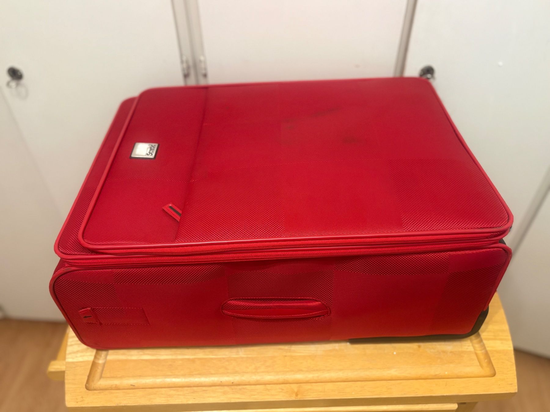 Valigie: Rollkoffer rot Marke Static gebrauchter Zustand – Usato da Frick venduto da Rukki 3