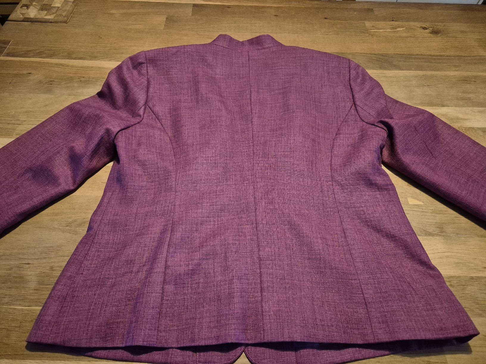 Jacken: wie neu: Damen Blazer, Grösse 42 – Neu (gemäss Beschreibung) aus Urtenen-Schönbühl von Chaeppeler 3