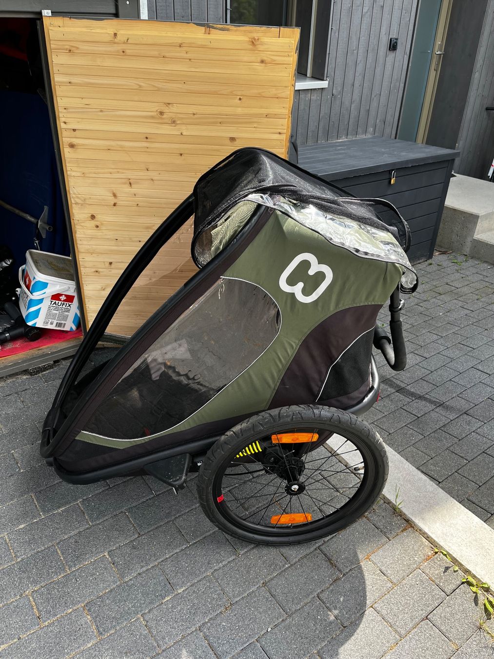 Hamax Rimorchi: Remorque enfant hamax outback - bike trailer – Usato da ATTALENS venduto da HDT123