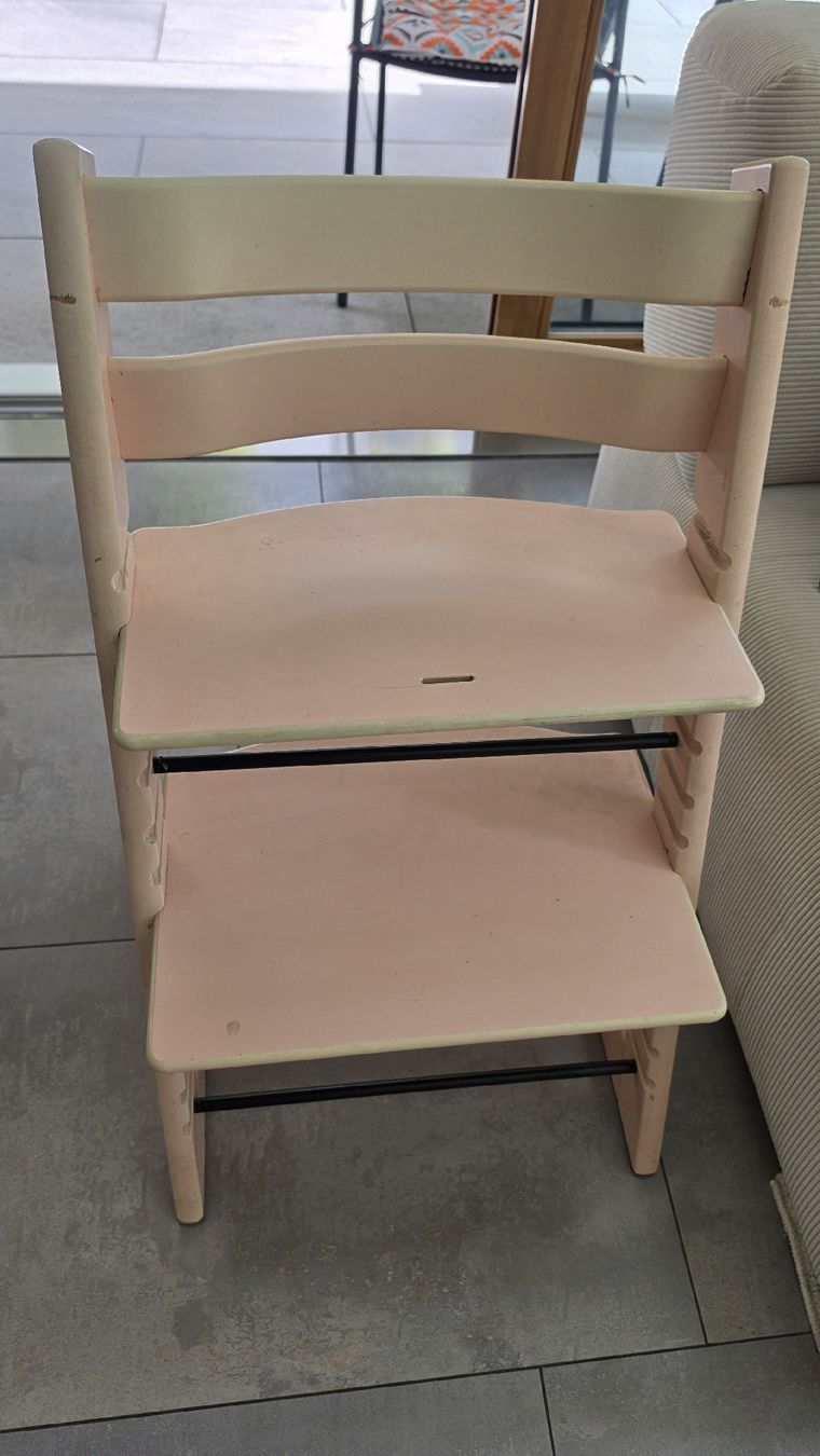 Stokke Hochstühle: TripTrapp Stuhl natur/rosa gebraucht – Gebraucht aus Richterswil von Dakiii 2