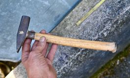 antiker Hammer leichte gebogener Schaft L 29cm