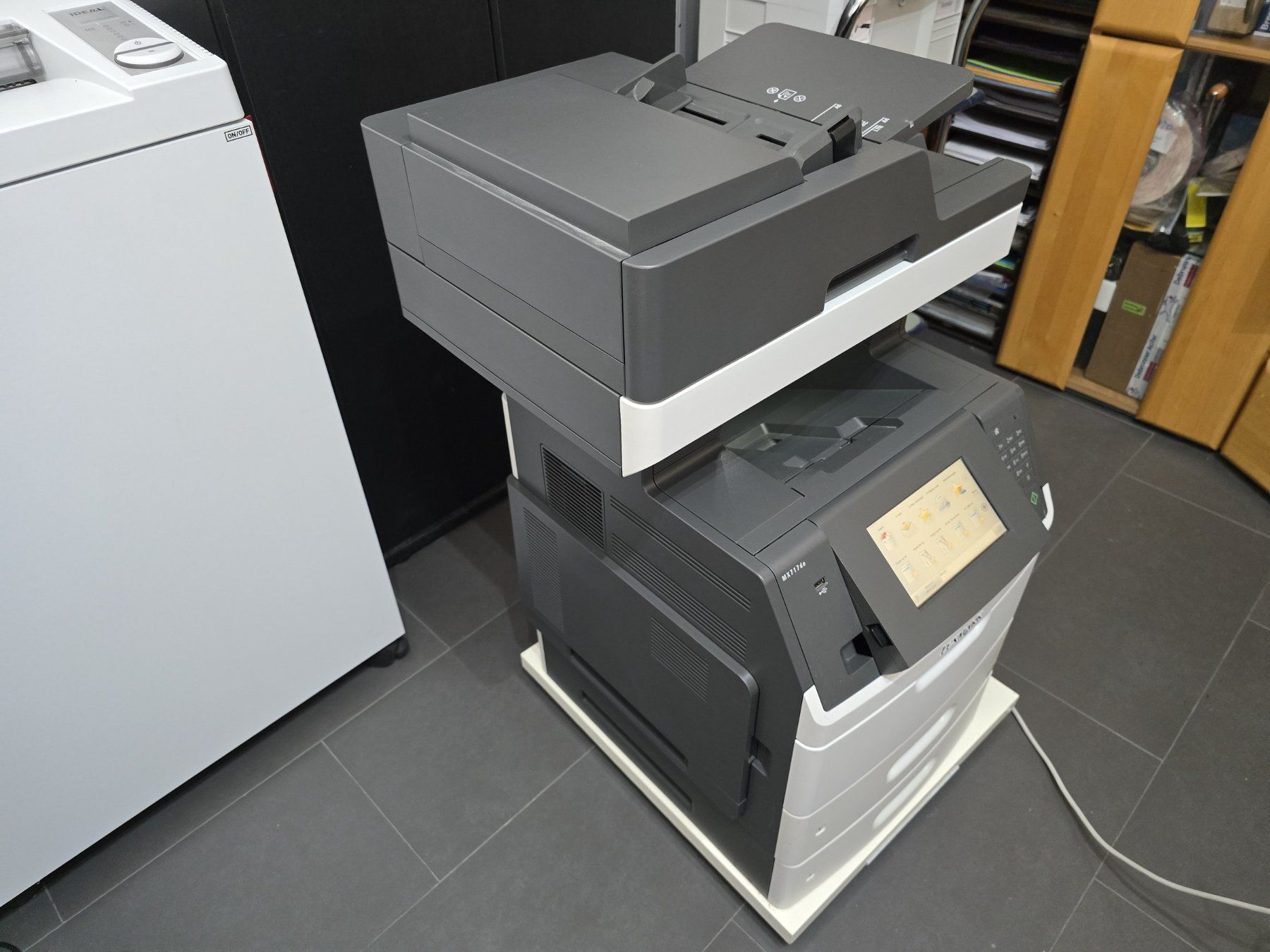 Lexmark Imprimantes: Multifunktions-Drucker S/W Lexmark MX717de mit top Scanner – D'occasion à Safenwil par gudda 3