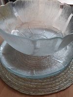 Salatschüssel und 2 Glasplatten als Set zu verkaufen