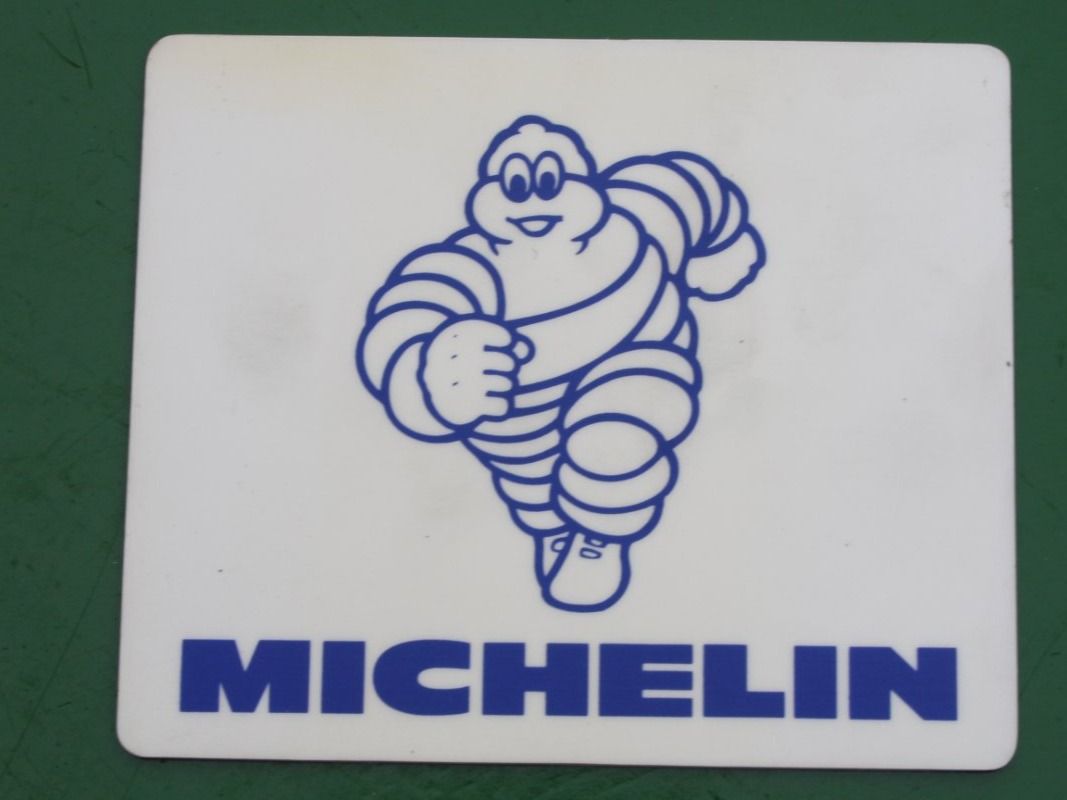 Tutti gli attrezzi: MICHELIN BIBENDUM EISKRATZER VINTAGE – Usato da Wauwil venduto da Pneuedy 1