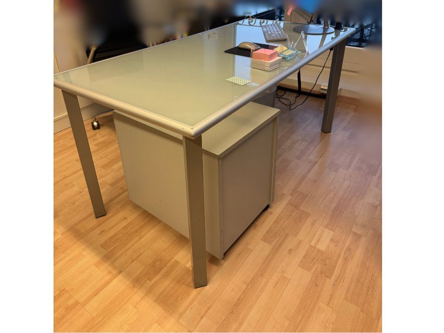Tavoli: Glastisch Büro / Esszimmer – Usato da Zürich venduto da Mind11 1