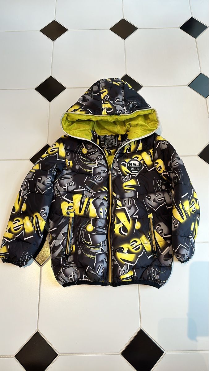 Giacche & Cappotti: Stylische Winterjacke Grösse 140 – Usato da Neftenbach venduto da panam4