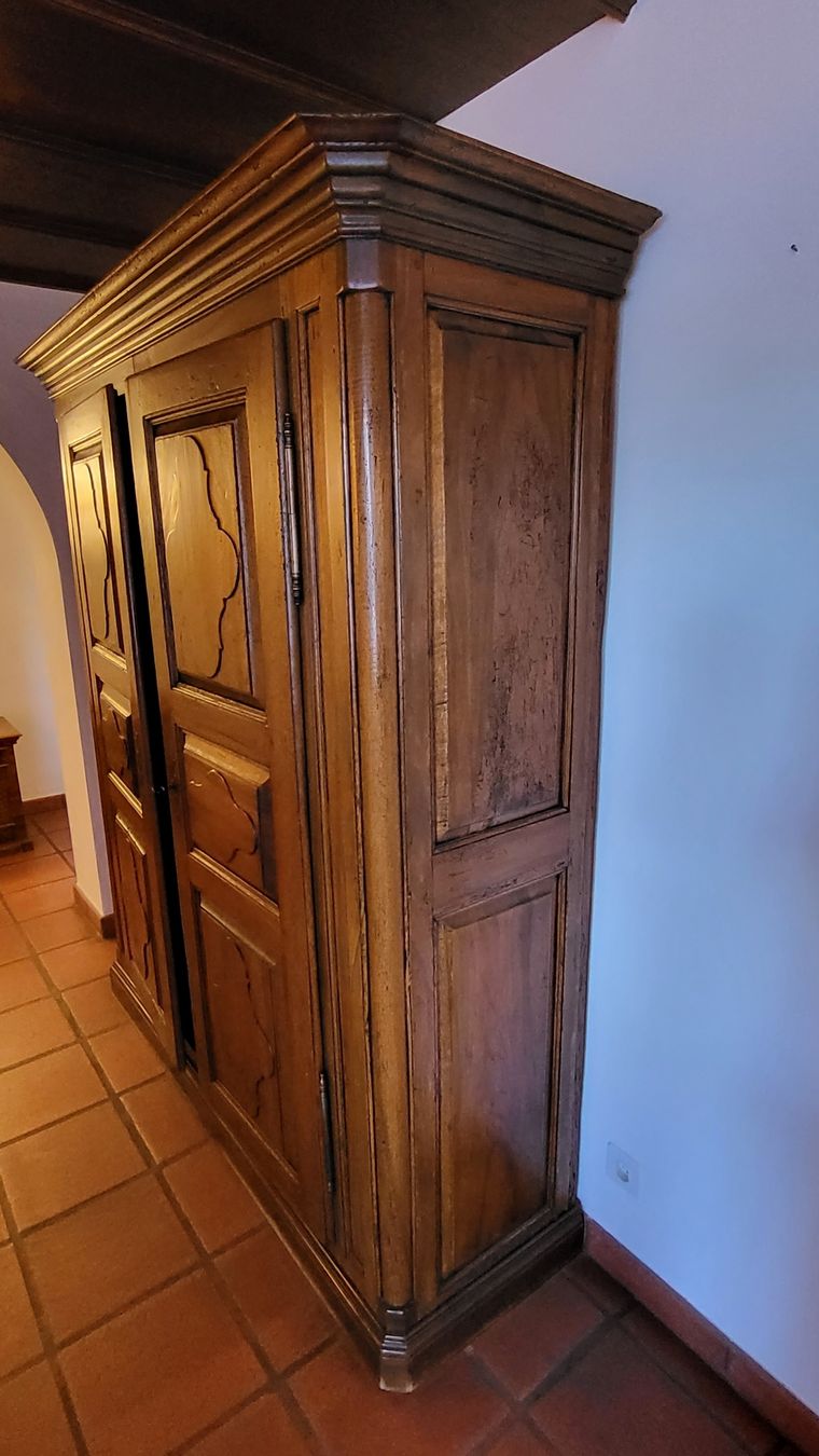 Armadi: wunderschöner antiker HolzSchrank – Usato da Kägiswil venduto da Megafi56 3