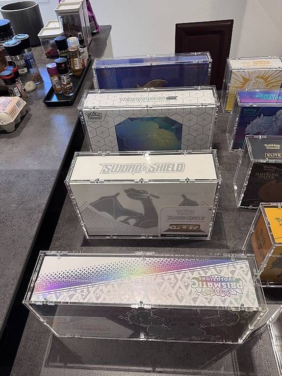 Pokémon Cartes à collectionner: Premium Collection - Box Pokémon – Neuf avec emballage d'origine à Penthaz par Loupuce 1