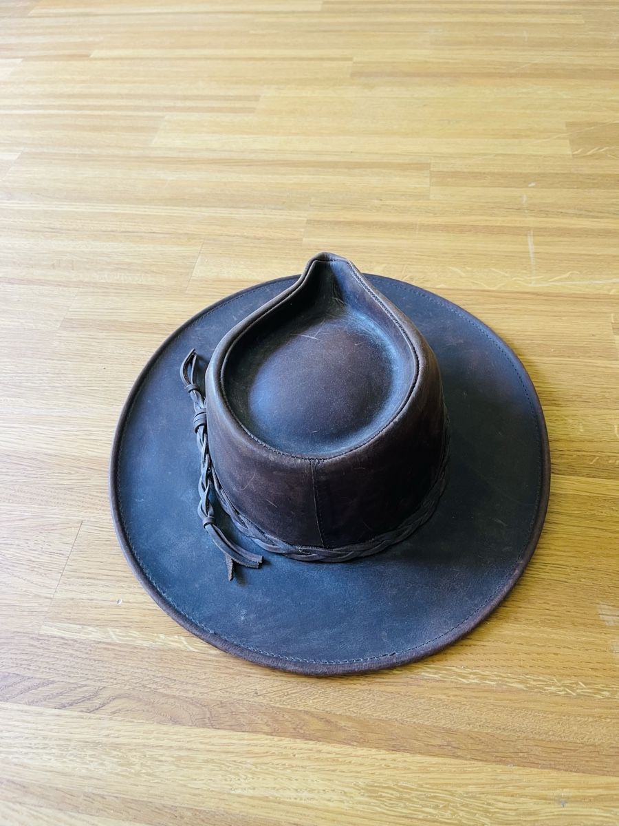 Hüte, Mützen & Caps: Chapeau en cuir authentique style western, robuste et chic – Gebraucht aus Zürich von Ndzinga 3