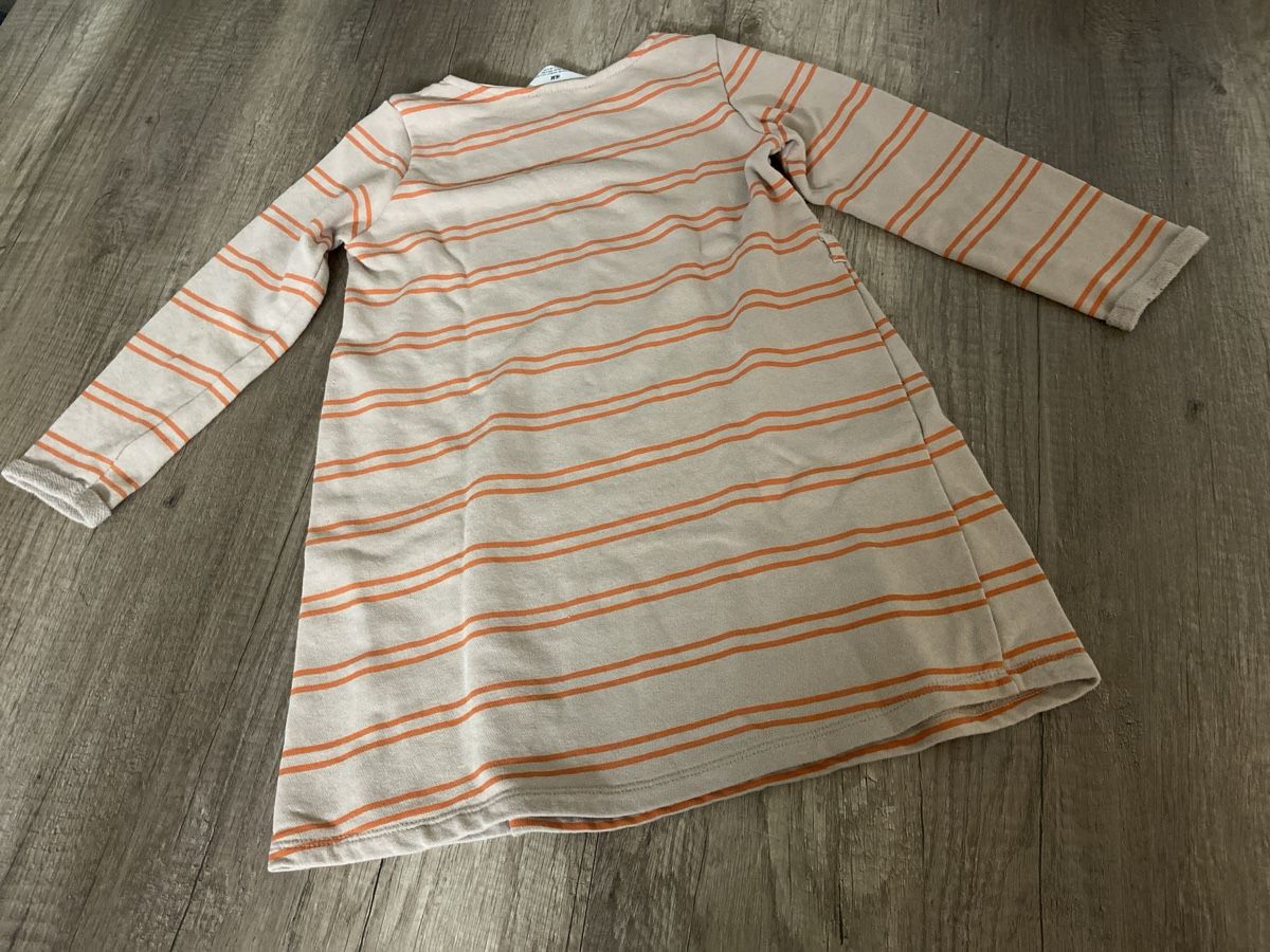 H&M Vestiti & Gonne: Robe H&M - 122-128 – Usato da Sornard (Nendaz) venduto da delezedoris 3